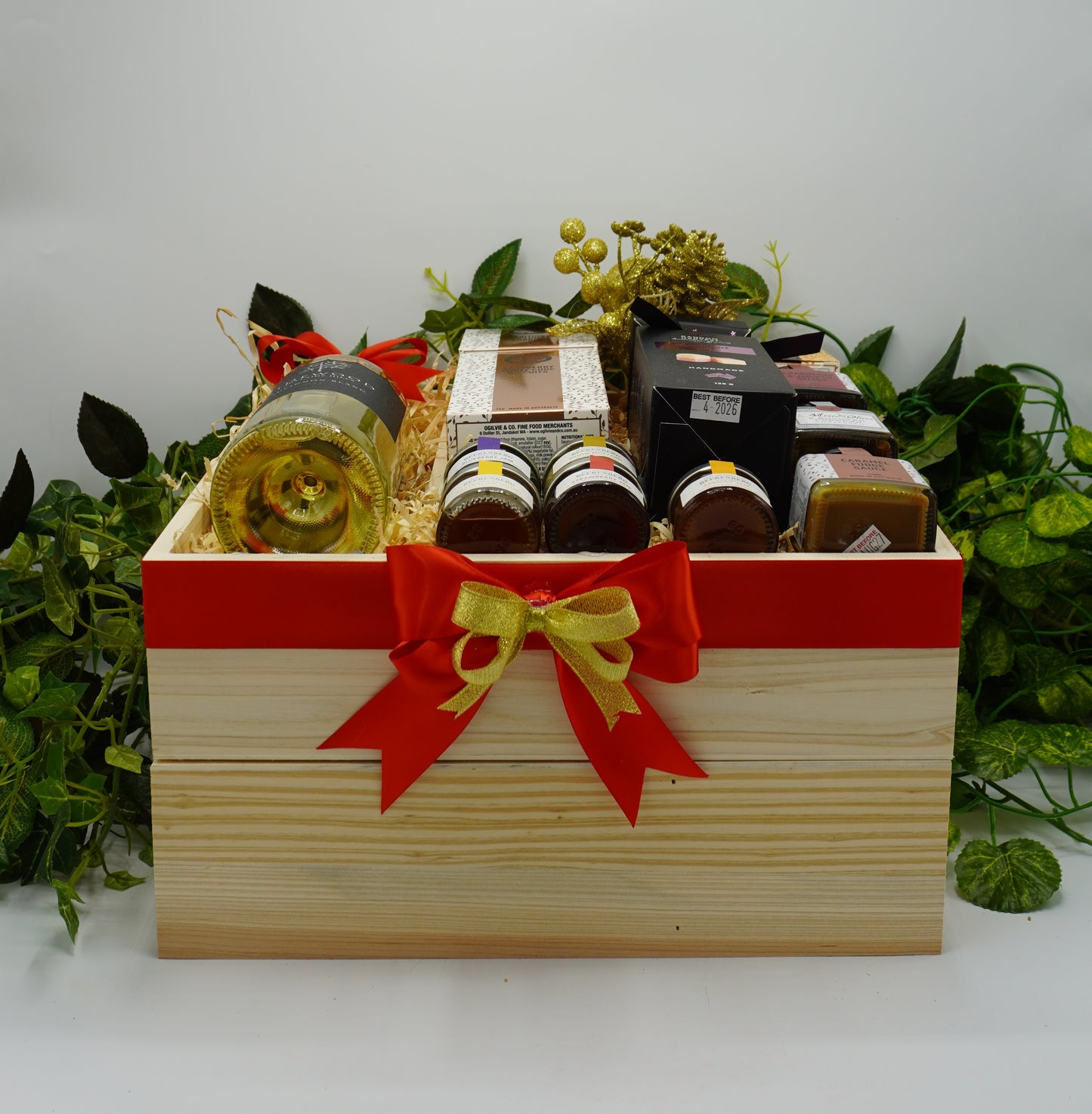 White Christmas - Regular Hamper